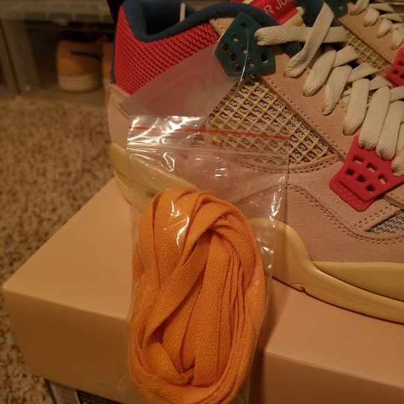 ๐SOLD๐Air Jordan 4 Retro SP Union Guava Ice size 8.5 - Picture 5 of 7